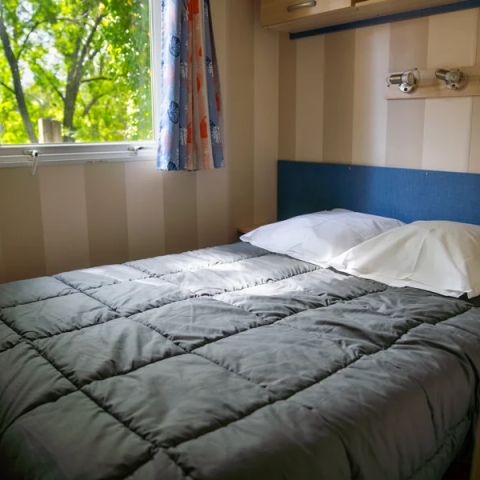 Mobilhome 5 personnes - Aqua 2 chambres 4 Adultes et 1 enfant Terrasse Semi-Couverte Clim TV