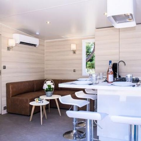 Mobilhome 4 personnes - Cottage VIP 3 Pièces 4 Personnes Climatisé + TV