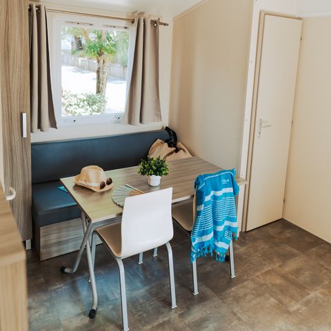 Mobilhome 4 personnes - LOISIR CONFORT 2ch/4p - 25m² - Terrasse couverte - DIM