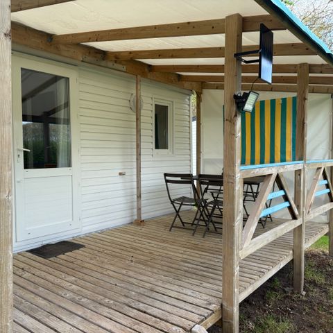 BUNGALOW 4 personnes - 4 PERS, 1CH, AVEC SANITAIRES