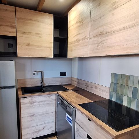 Chalet 5 personnes - Chalet | Comfort | 2 Ch. | 5 Pers. | Terrasse simple | 1 SDB | Clim.