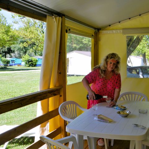 BUNGALOW 5 personnes - Tithome 21m² - 2 chambres - sans sanitaires 5 pers.