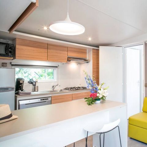 BUNGALOW 4 personnes - Mobile-home | Ultimate | 2 Ch. | 4 Pers. | Terrasse surélevée | 2 SDB | Clim.