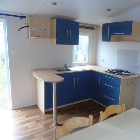 BUNGALOW 5 personnes - pour 4/5 personnes en zone K