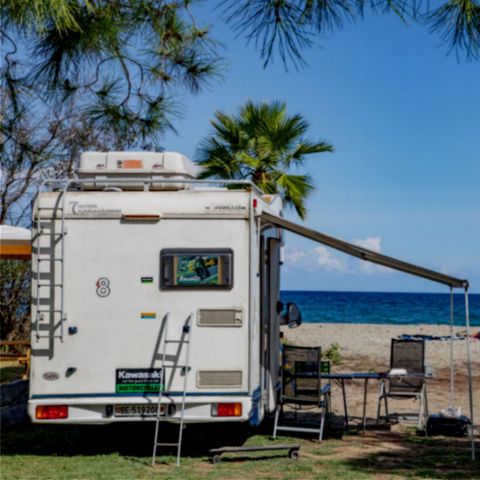 Emplacement - Emplacement Privilège 80m² Bord de Mer 1er ligne