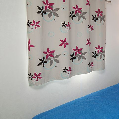BUNGALOW 6 personnes - Mobil Confort 6 Pers.