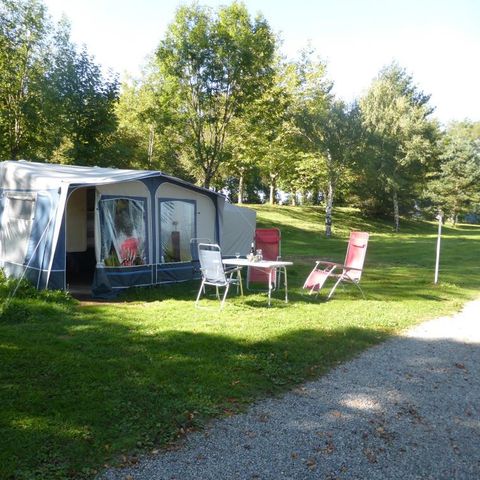CARAVANE 3 personnes - Caravane (lits faits à l'arrivée, sans supplément)