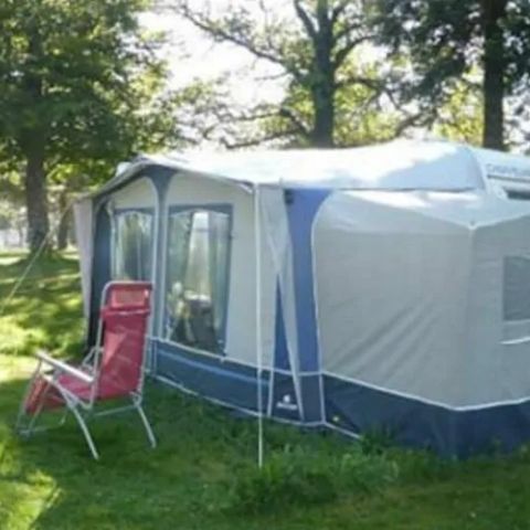CARAVANE 3 personnes - Caravane (lits faits à l'arrivée, sans supplément)