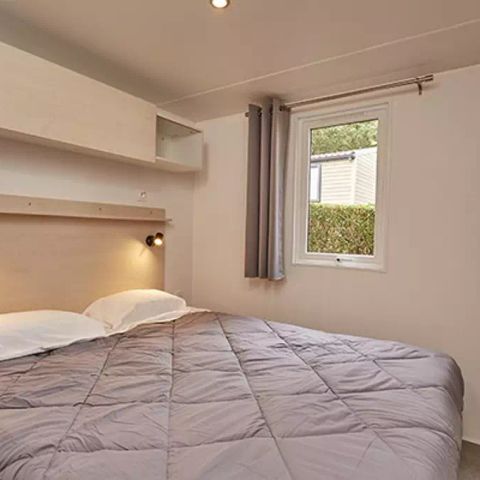 BUNGALOW 4 personnes - Comfort | 2 Ch. | 4 Pers. | Terrasse surélevée | 2 SDB | Clim. | TV