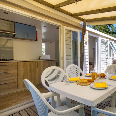BUNGALOW 6 personnes - Comfort | 3 Ch. | 6 Pers. | Terrasse surélevée | Clim. | TV