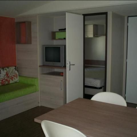 BUNGALOW 5 personnes - Mobil LAURIER non climatisé 2 chambres (29m²)
