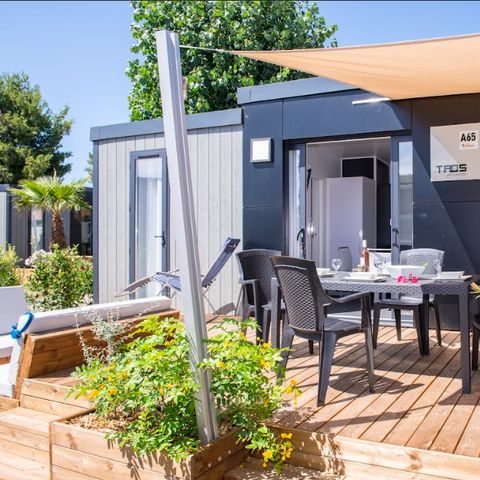 BUNGALOW 4 personnes - Cottage VIP TV Clim Plancha - 2 ch / 2 sdb - 4 pers.