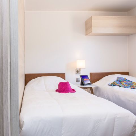 BUNGALOW 6 personnes - Cottage VIP TV Clim Plancha - 3ch / 2 sdb -6 pers.