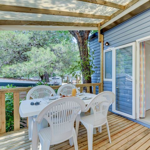 Mobilhome 6 personnes - Comfort XL | 3 Ch. | 6 Pers. | Terrasse surélevée | Clim. | TV