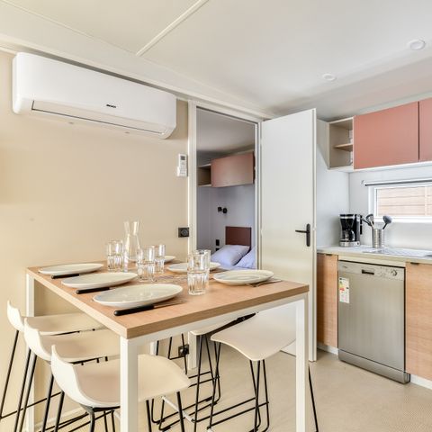 Mobilhome 6 personnes - Premium | 3 Ch. | 6 Pers. | Terrasse surélevée | 2 SDB | Clim.