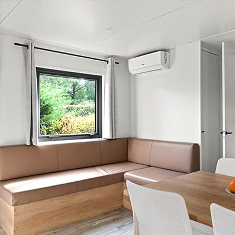 Mobilhome 4 personnes - Mobil-home | Premium | 2 Ch. | 4 Pers. | Terrasse surélevée | 2 SDB | Clim. | TV