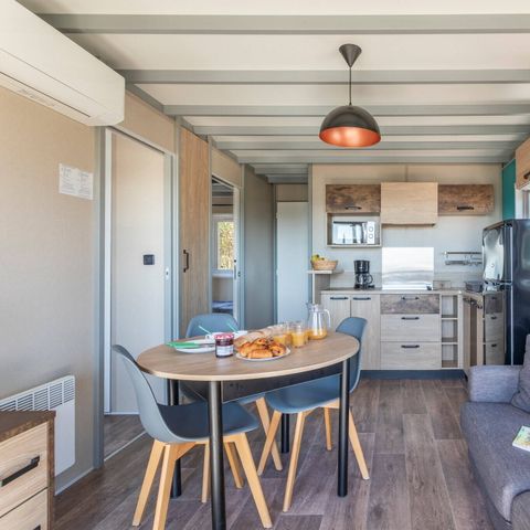 CHALET 5 personnes - Chalet | Comfort | 2 Ch. | 5 Pers. | Terrasse surélevée | Clim. | TV