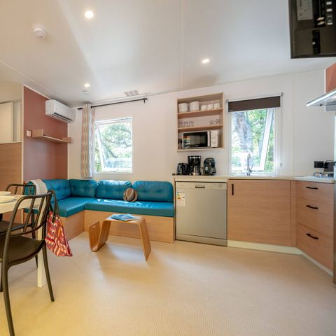 Mobilhome 8 personnes - Mobil-home | Comfort | 4 Ch. | 8 Pers. | Terrasse surélevée | 2 SDB | Clim.