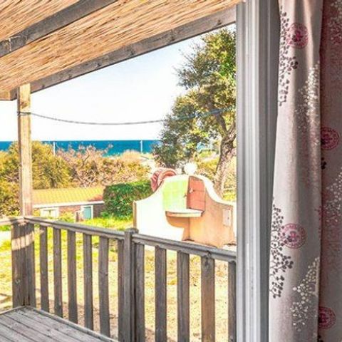 BUNGALOW 4 personnes - 2 à 4 pers.