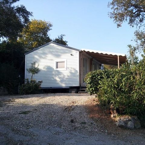 BUNGALOW 5 personnes - Inexistant