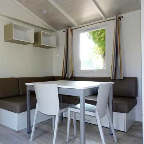 BUNGALOW 6 personnes - Cordélia 57 avec Jacuzzi