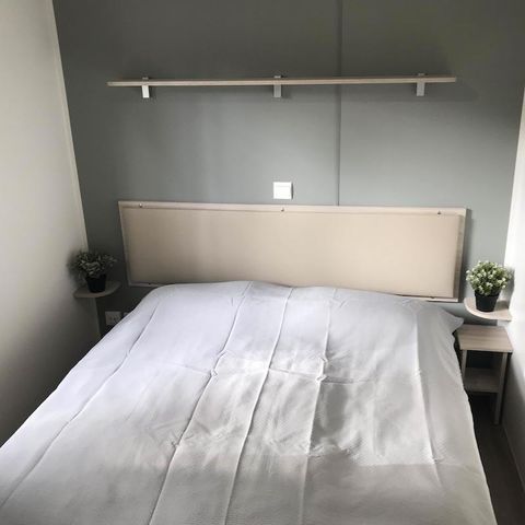 BUNGALOW 4 personnes - Mobile home Confort 28m² - clim + tv + terrasse couverte