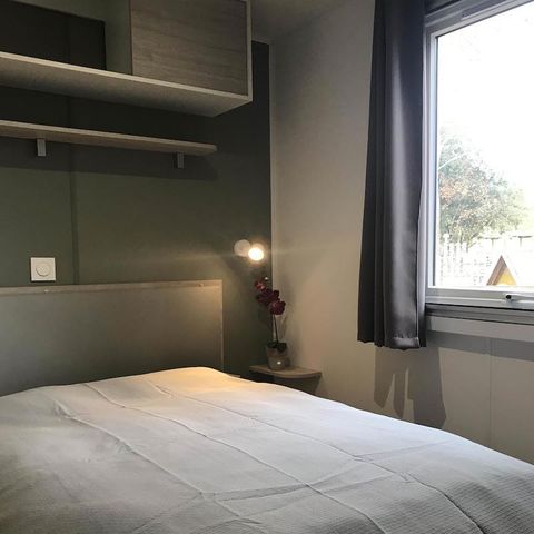 BUNGALOW 6 personnes - Mobile home 36m² - clim + TV + Terrasse couverte