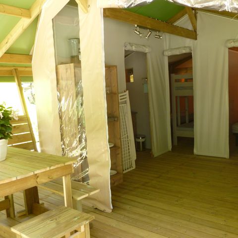 TENTE TOILE ET BOIS 5 personnes - FREE Confort 24m² - 2 chambres