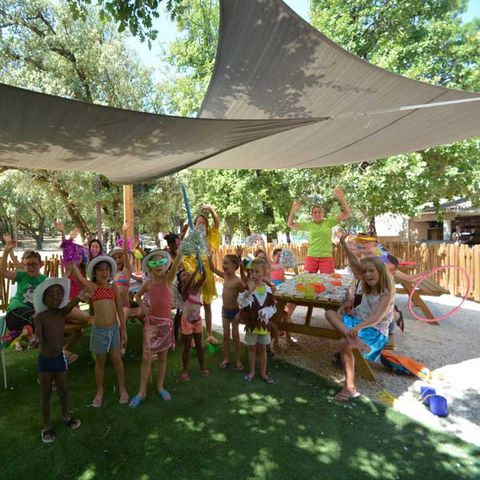 Camping Sandaya - Le Plein Air Des Chênes - Camping Hérault - Image N°3