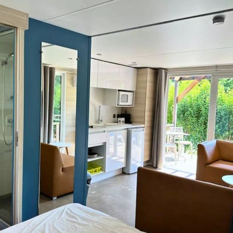 BUNGALOW 2 personnes - Premium Grand 2 Pièces 2 Personnes Climatisé + TV