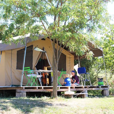TENTE TOILE ET BOIS 5 personnes - Tente Lodge 4 ad + 1 enf - sans sanitaires 