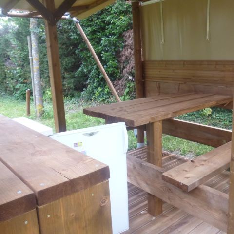 TENTE TOILE ET BOIS 2 personnes - Bivouac 5m² - sans sanitaires 
