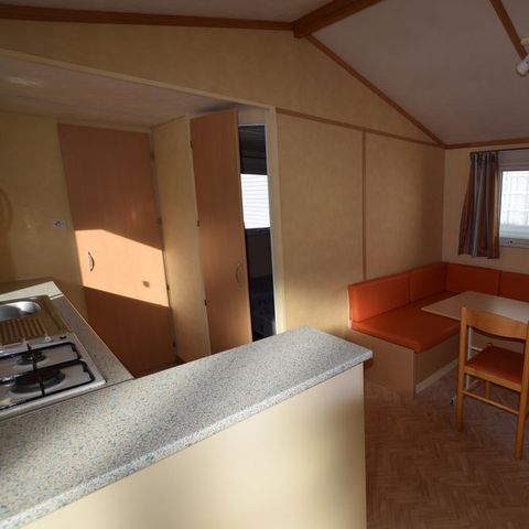 BUNGALOW 4 personnes - Mobil-home Standard 26m² (2 chambres) + terrasse couverte 8m²