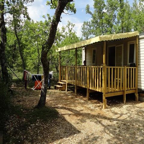 BUNGALOW 4 personnes - Confort + 28m² (2 chambres) + terrasse couverte 10m²