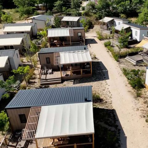 Flower Camping l'Epi Bleu - Camping Alpes-de-Haute-Provence - Image N°2