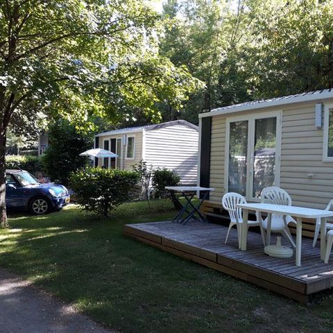 BUNGALOW 3 personnes - Mobilhome Classique 1 chambre + Terrasse - 2 personnes + 1 enfant -10 ans