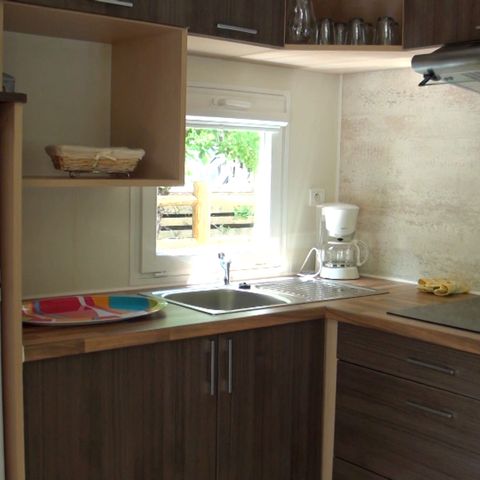 BUNGALOW 4 personnes - Résidence PEYRELADE Confort 2 chambres-terrasse couverte + TV