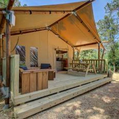 TENTE TOILE ET BOIS 4 personnes - Lodge Prémium 4 personnes