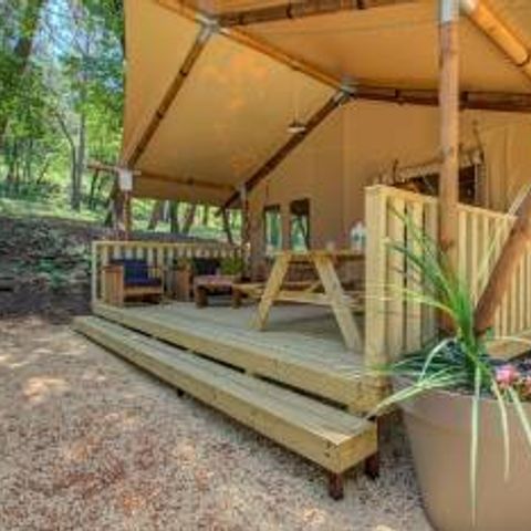 TENTE TOILE ET BOIS 4 personnes - Lodge Prémium 4 personnes