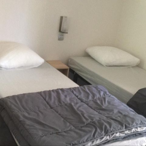 BUNGALOW 4 personnes - Loggia Prestige Confort 35m² -Jacuzzi - Climatisation - TV