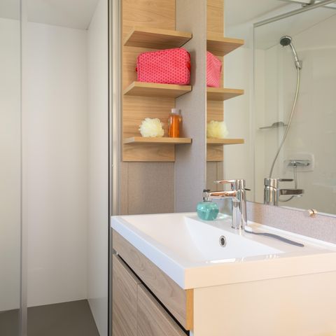 BUNGALOW 6 personnes - Espace Premium 32m² - Climatisation - TV vue montagne