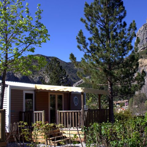 BUNGALOW 4 personnes - Loggia Premium 28m² - Climatisation - TV