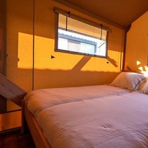 TENTE TOILE ET BOIS 5 personnes - SunLodge Taiga
