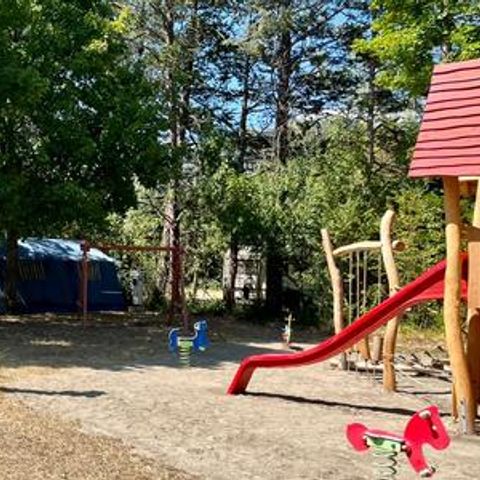 Camping De Chamarges - Camping Drome - Image N°4