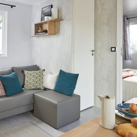 BUNGALOW 4 personnes - Grand Large - 2 chambres - 30 m2 (+Très grande terrasse semi couverte de 22.5 m2)