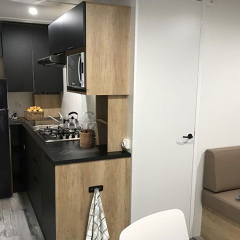 BUNGALOW 6 personnes - Premium | 3 Ch. | 6 Pers. | Terrasse surélevée | Clim. | TV
