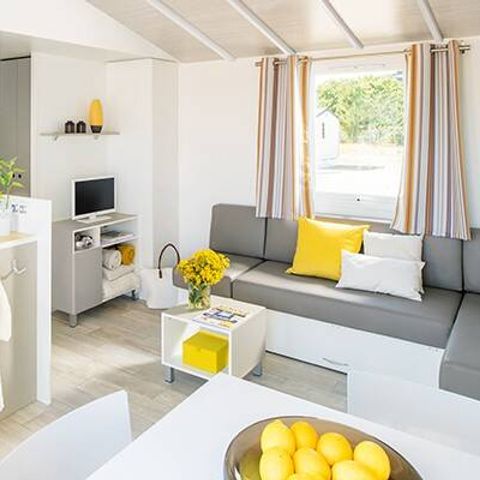 Mobilhome 6 personnes - Premium Exclusive | 3 Ch. | 6 Pers. | Terrasse simple | Jacuzzi | 2 SDB | Clim. | TV