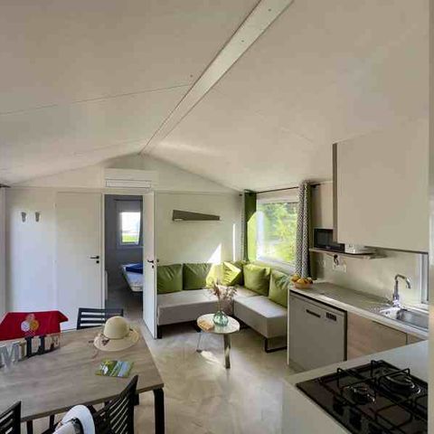 Mobilhome 8 personnes - FAMILY