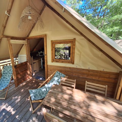 Tente en toile et en bois 5 personnes - Tente AMAZONE sans sanitaire PRIX POUR 2 PERSONNES