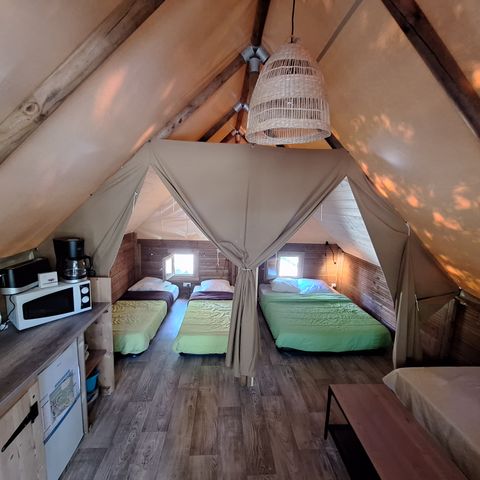 Tente en toile et en bois 5 personnes - Tente AMAZONE sans sanitaire PRIX POUR 2 PERSONNES